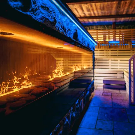 Cocoon - Alpine Boutique מאוראך